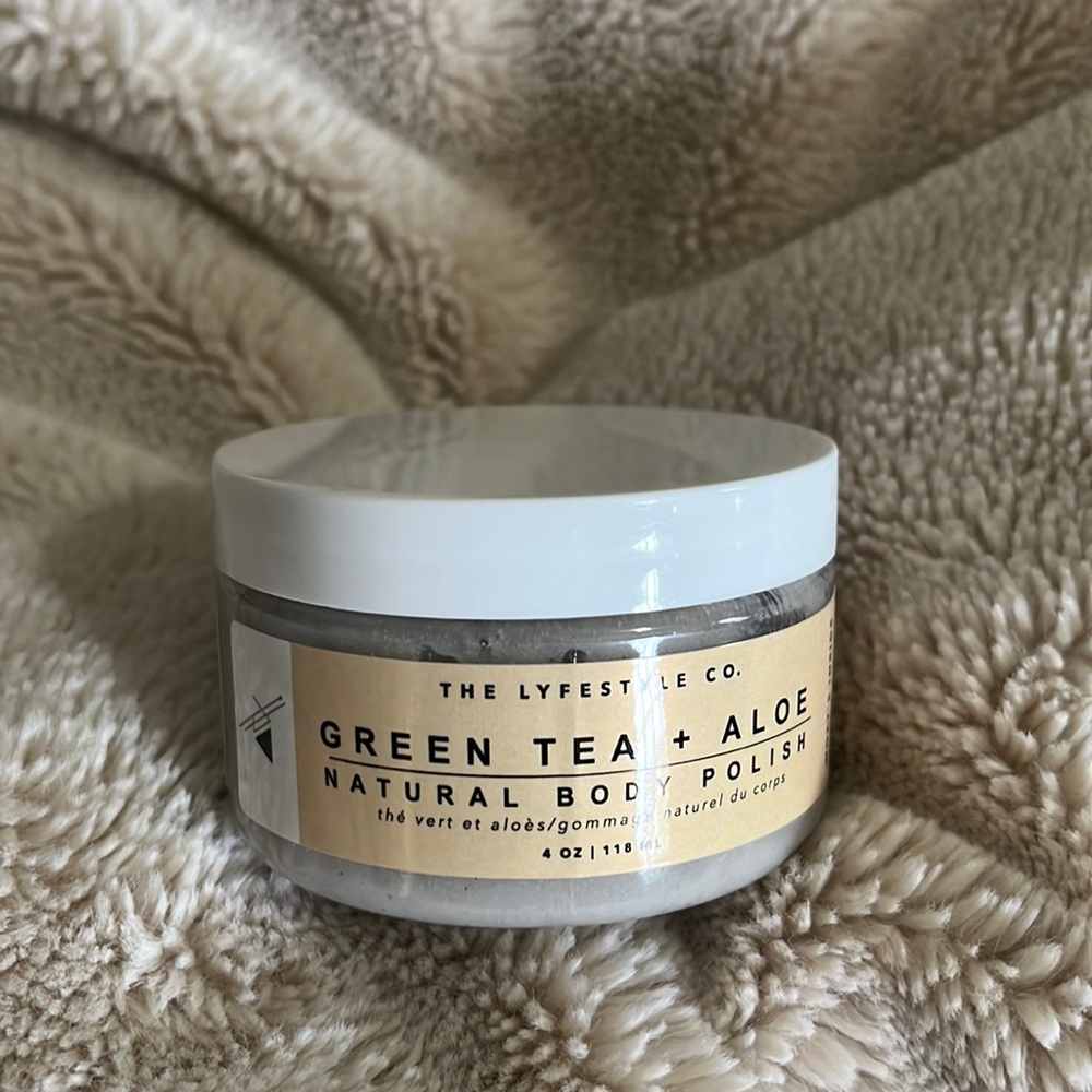 The Lyfe Style Co GREEN TEA AND ALOE NATURAL BODY POLISH